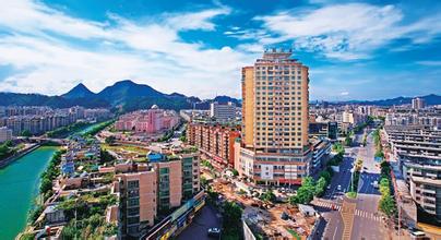 花溪區(qū)經開區(qū)將加速建成內陸開放型經濟先行示范區(qū)