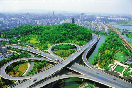 加快新舊動(dòng)能轉(zhuǎn)換 東營(yíng)港經(jīng)濟(jì)開(kāi)發(fā)區(qū)奏響工業(yè)發(fā)展強(qiáng)音