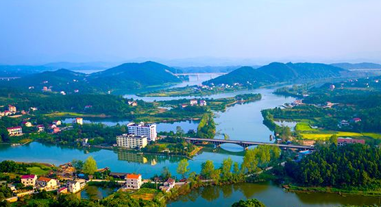 婁底經開區：打造“3+1”產業集群 推動產業結構調整