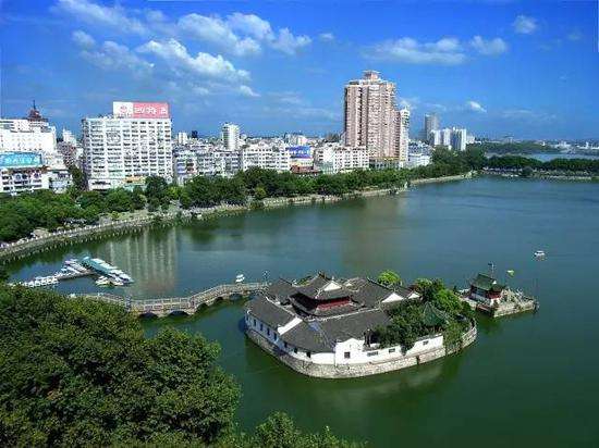 九江經開區聚焦高端裝備制造、新材料新能源結碩果