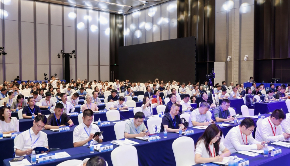 我院受邀參加2025先進制造業集群發展大會，與50人論壇專家共話世界級集群新未來