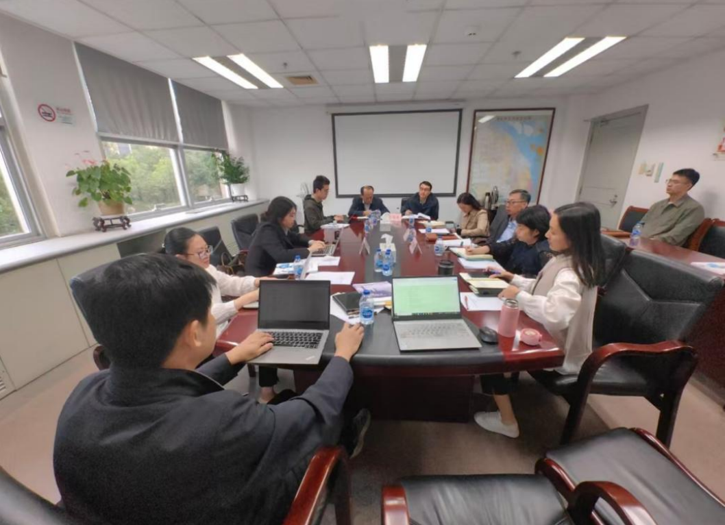 聚焦調(diào)研實(shí)效 助力浦東工業(yè)升級(jí)——我院赴浦東新區(qū)開(kāi)展新型工業(yè)化示范區(qū)創(chuàng)建調(diào)研